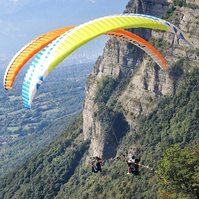 Baptême de Parapente en Duo à Saint-Hilaire-Du-Touvet